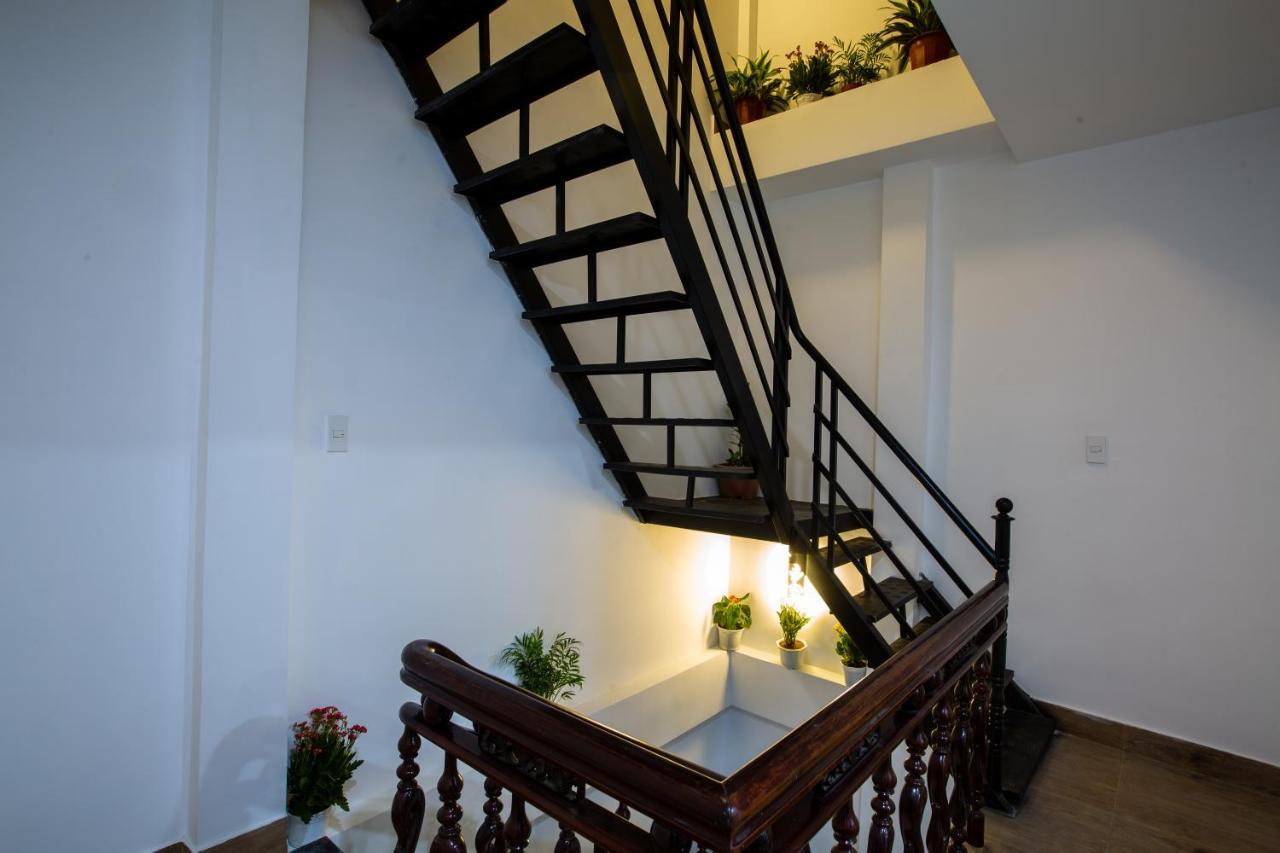 5.T Hostel フエ エクステリア 写真