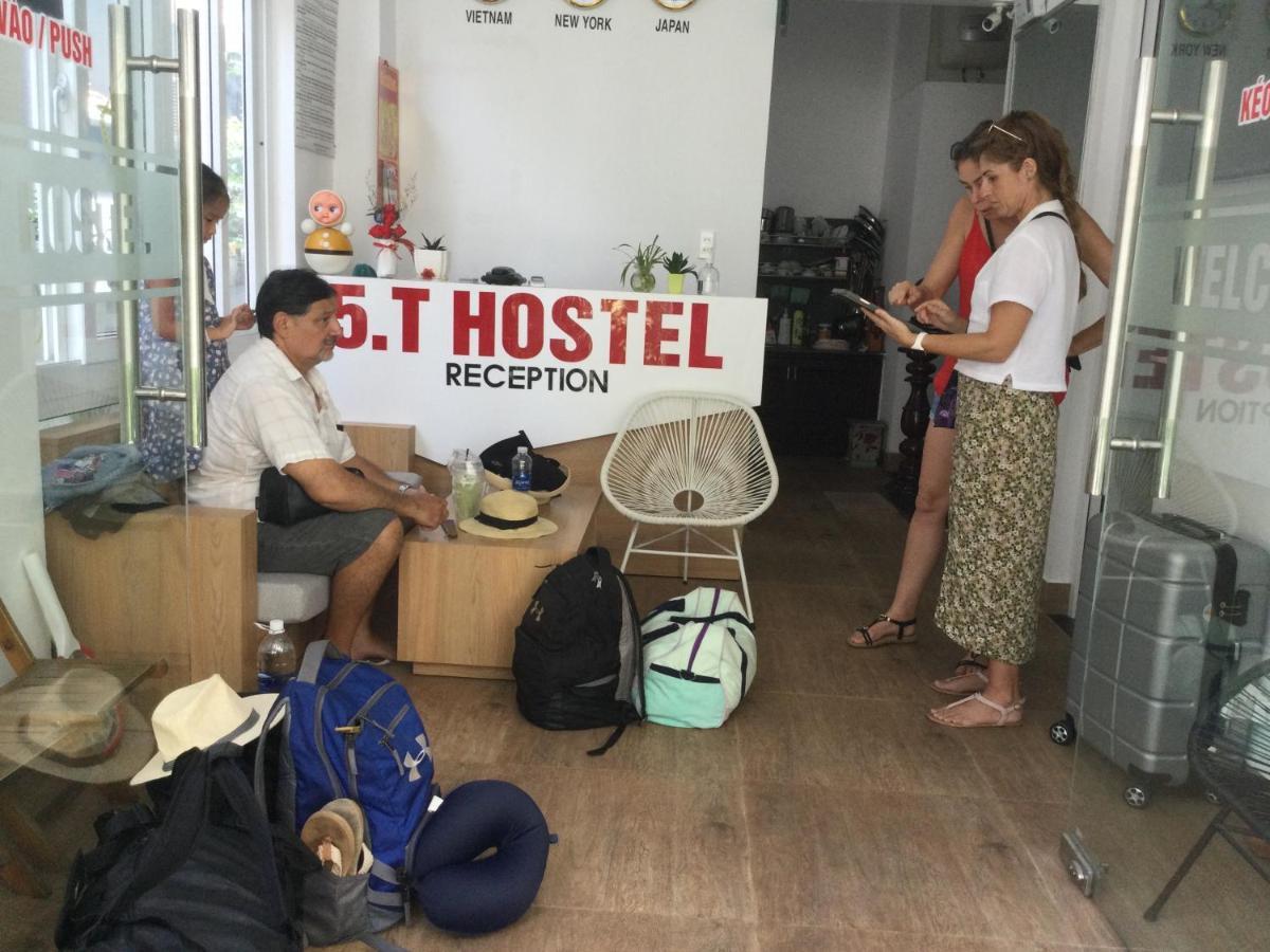 5.T Hostel フエ エクステリア 写真